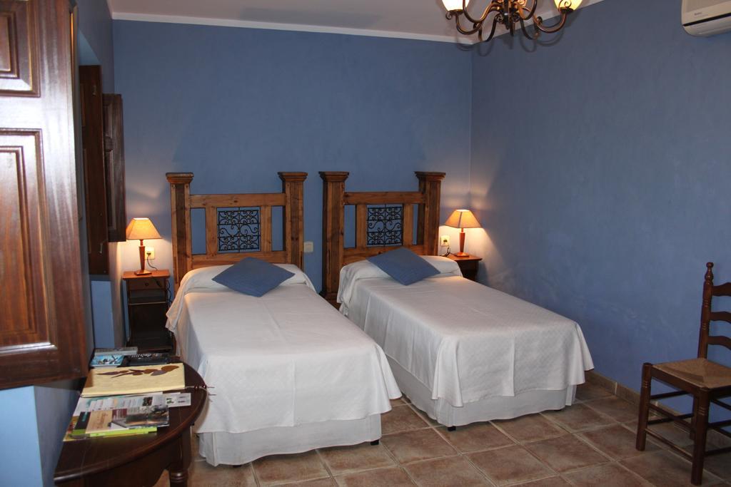 Mesa Del Conde Hotel San Felices de los Gallegos Bilik gambar